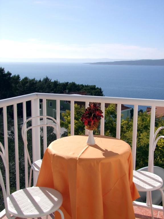 Apartments Lorenco Brela Δωμάτιο φωτογραφία