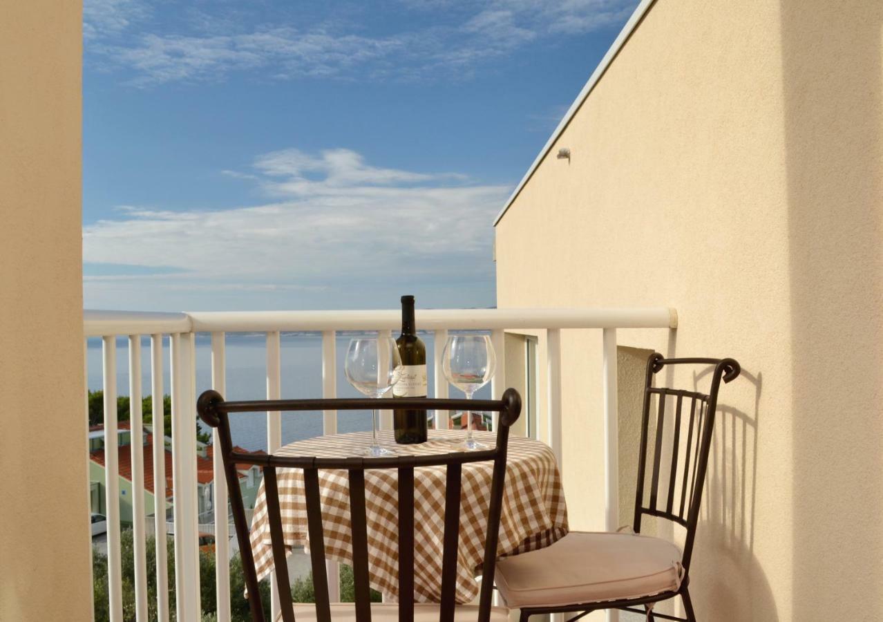 Apartments Lorenco Brela Εξωτερικό φωτογραφία