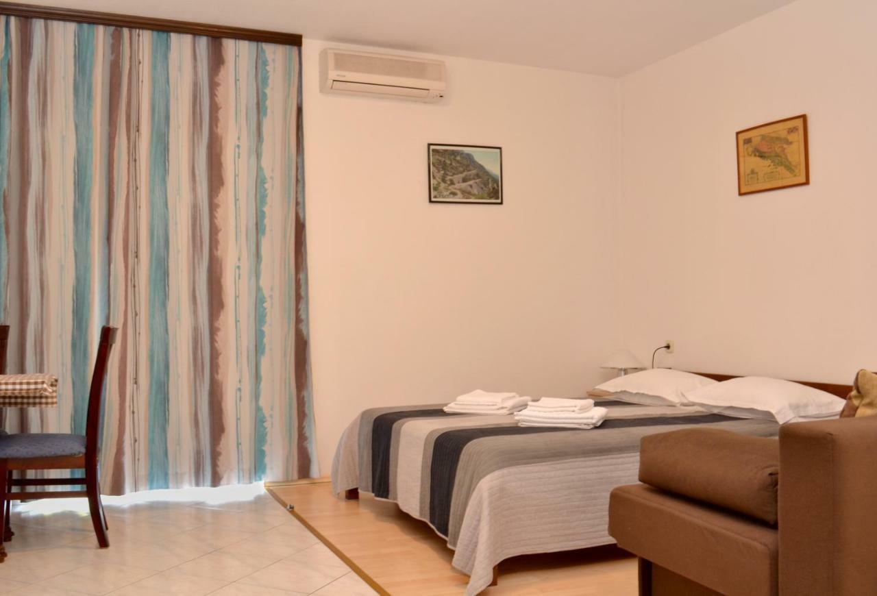 Apartments Lorenco Brela Εξωτερικό φωτογραφία